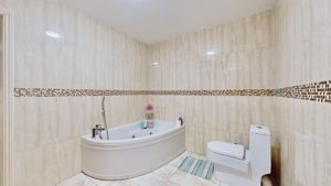 Photo 37- click for photo gallery